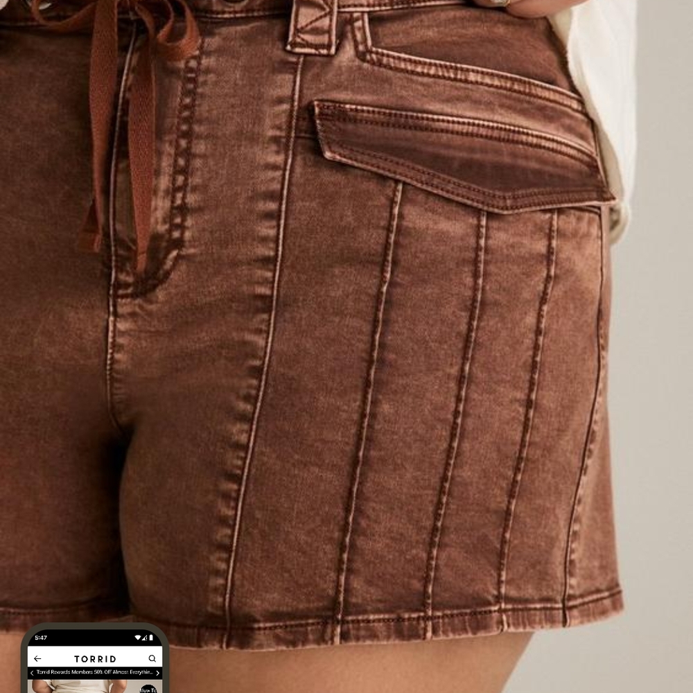 Torrid Brown Festi Utility Shorts Brand New Sz 18